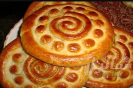 قبول سفارش عمده کلوچه فومن-فتیر-کیک -پیراشکی