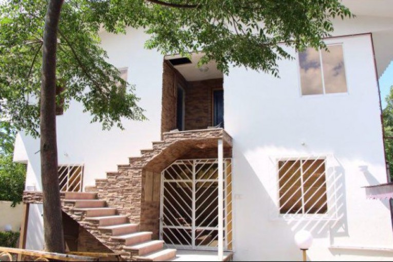 فروش ویلا رو به دریا