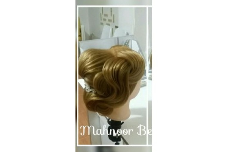 سالن زیبایی مهنور