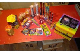 لوازم آتش بازی با مجوز رسمی