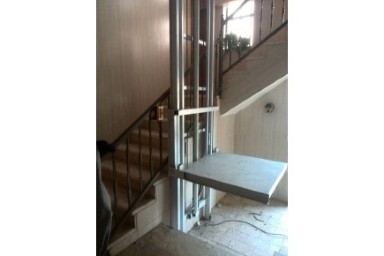 بالابر فروشگاهی