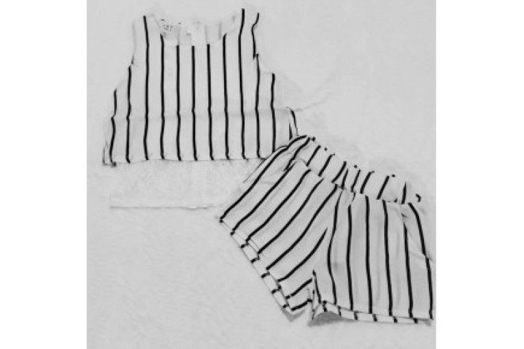 پوشاک کودکان