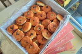 فروش نان برنجی ، کاک، نان خرمایی